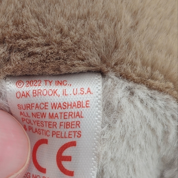 Ty Beanie Baby Bellies Petey the Raccoon Plush Stuffed Toy - Picture 6 of 6